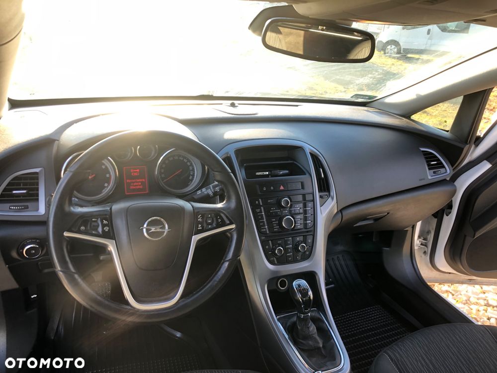 Opel Astra 1.6 CDTI DPF ecoFLEX Start/Stop Exklusiv - 8