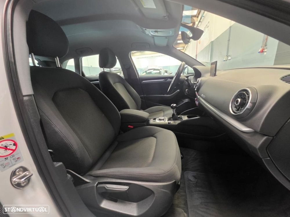 Audi A3 Sportback 1.0 TFSI Sport - 10