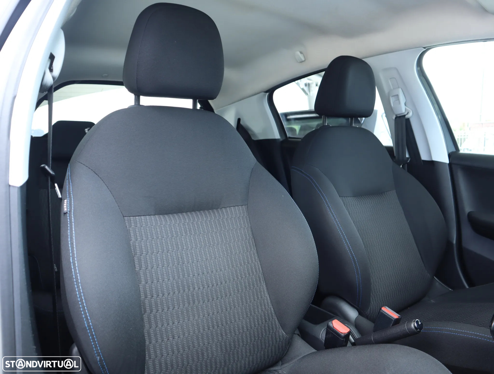 Peugeot 208 1.2 PureTech Style - 22