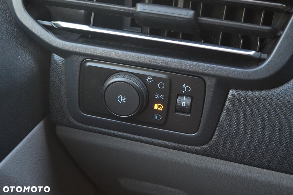 Ford Tourneo Custom L2H1 VA Autm Titanium - 19
