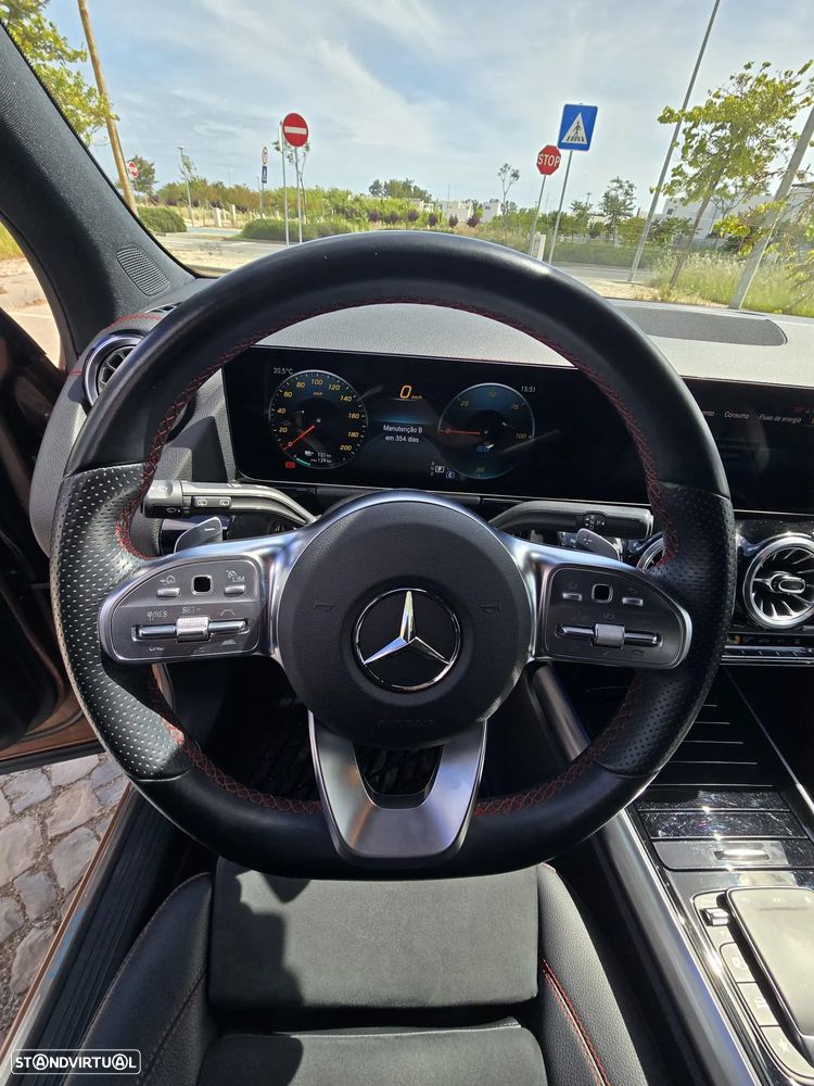 Mercedes-Benz EQA 300 4Matic - 38
