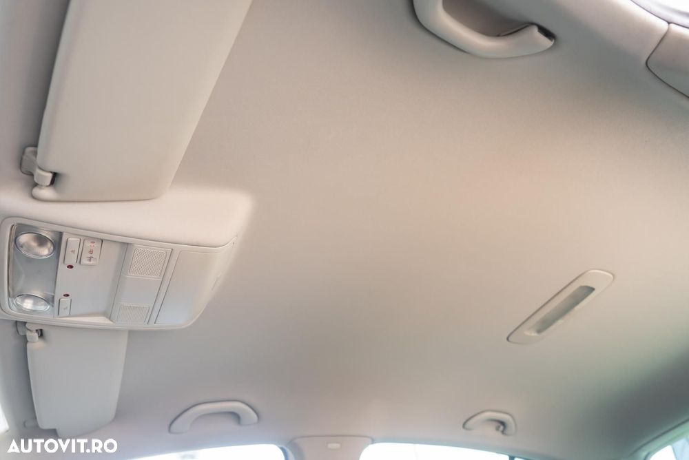 Volkswagen Golf Plus 1.2 TSI Style - 19