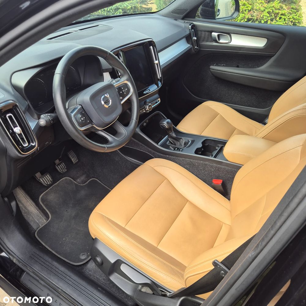 Volvo XC 40 T3 Momentum Core - 13