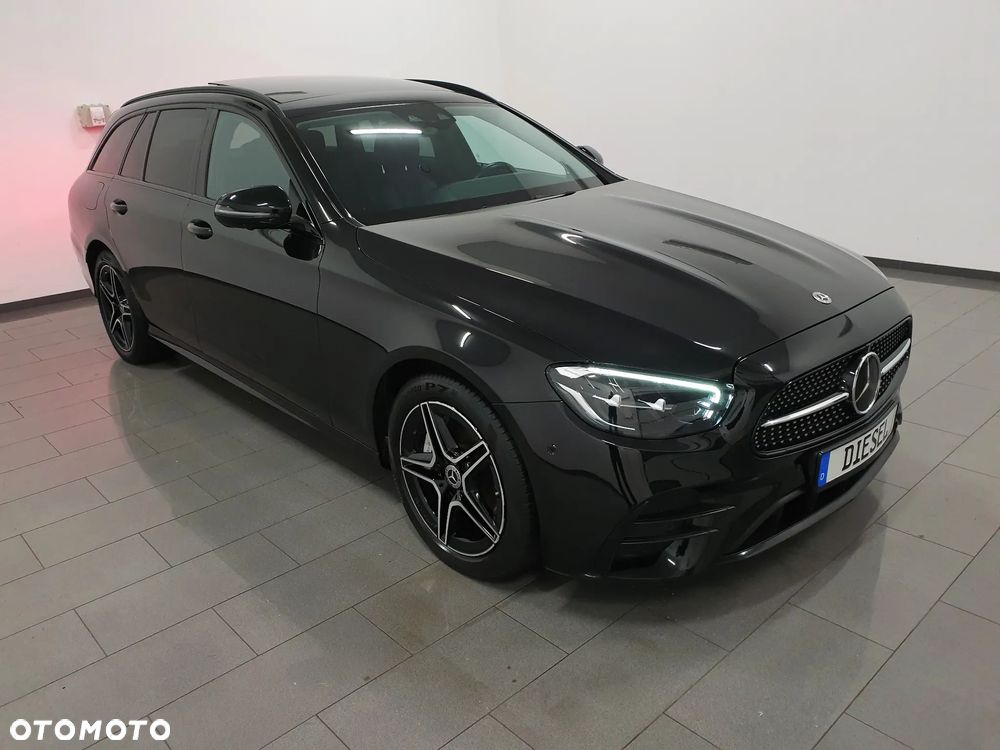 Mercedes-Benz Klasa E 300 de 4Matic 9G-TRONIC AMG Line - 3