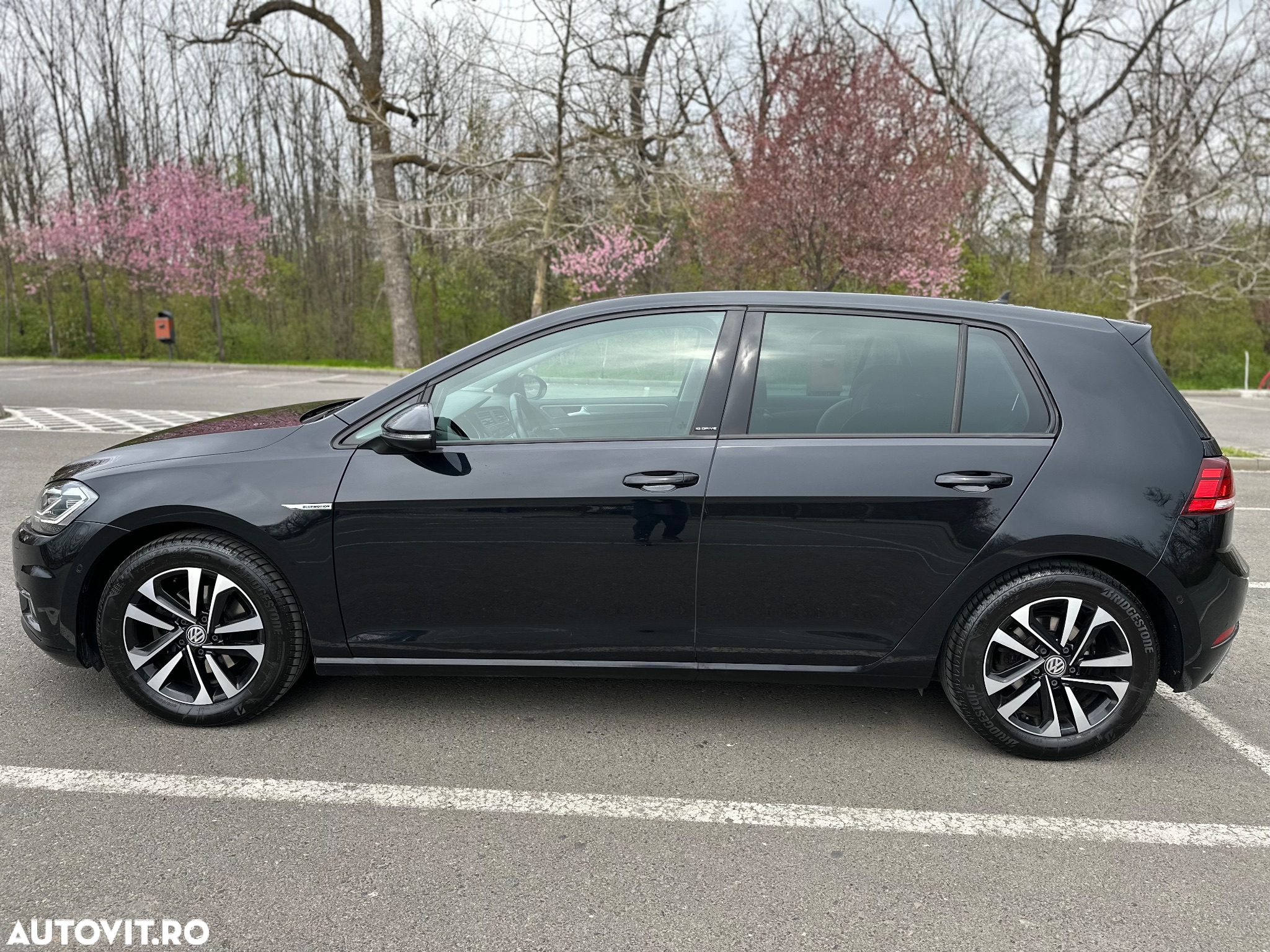 Volkswagen Golf 1.5 TSI ACT OPF BlueMotion DSG IQ.DRIVE - 3