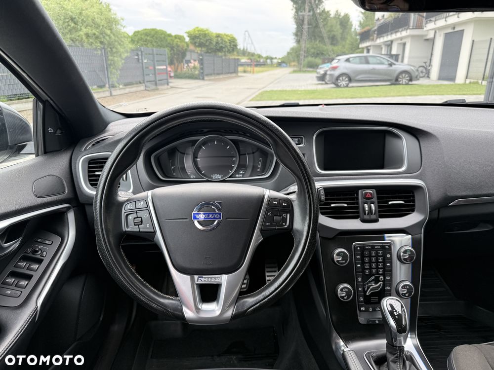 Volvo V40 - 20
