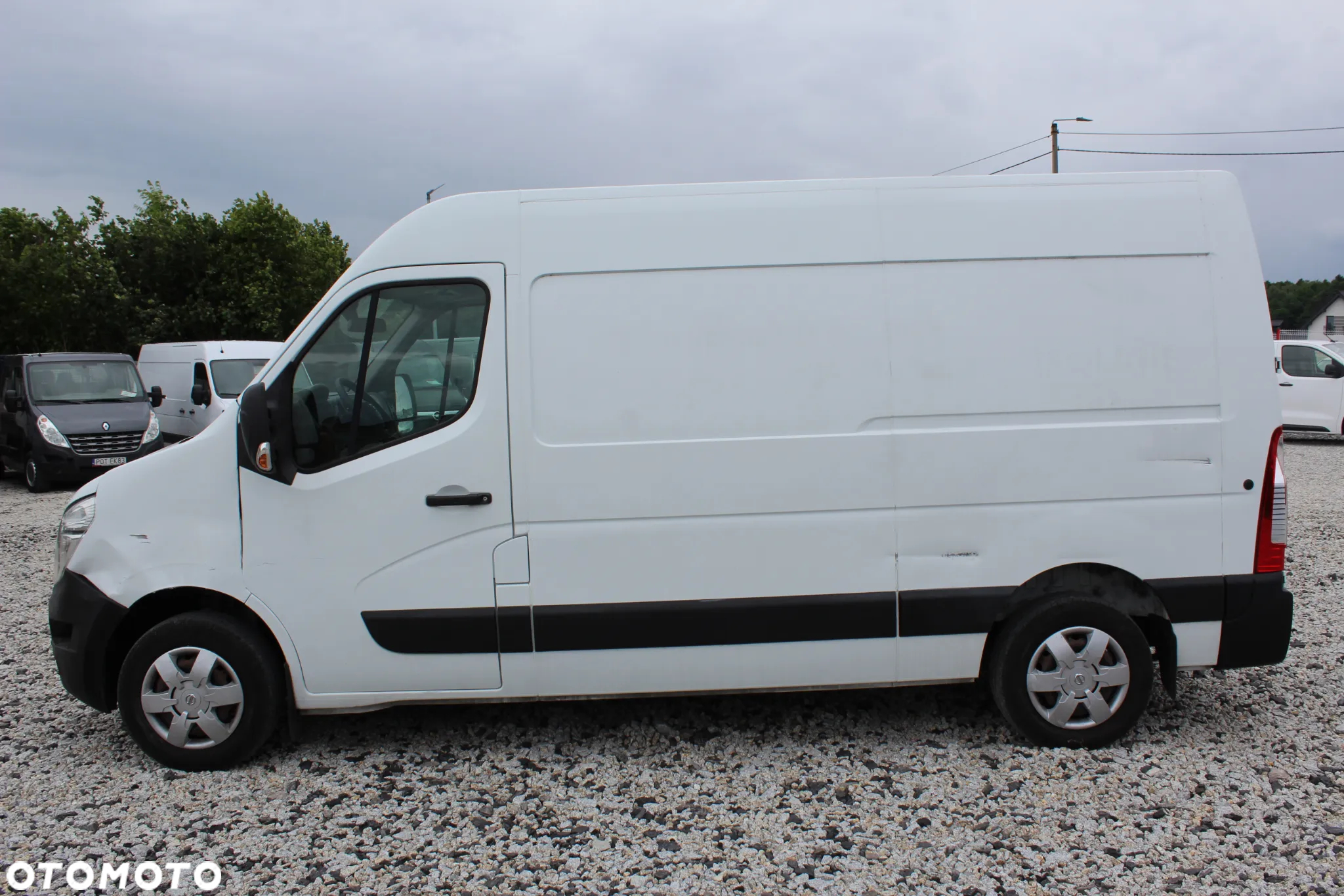 Nissan NV400 - 4