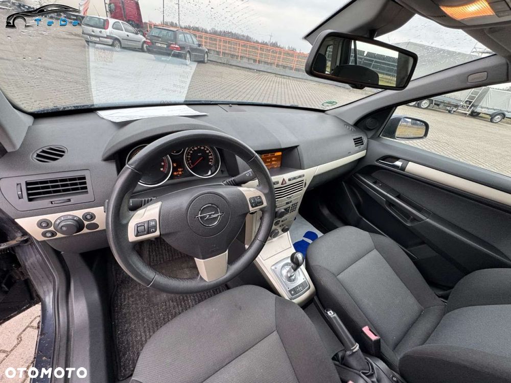 Opel Astra 1.6 Cosmo EasyTronic - 17