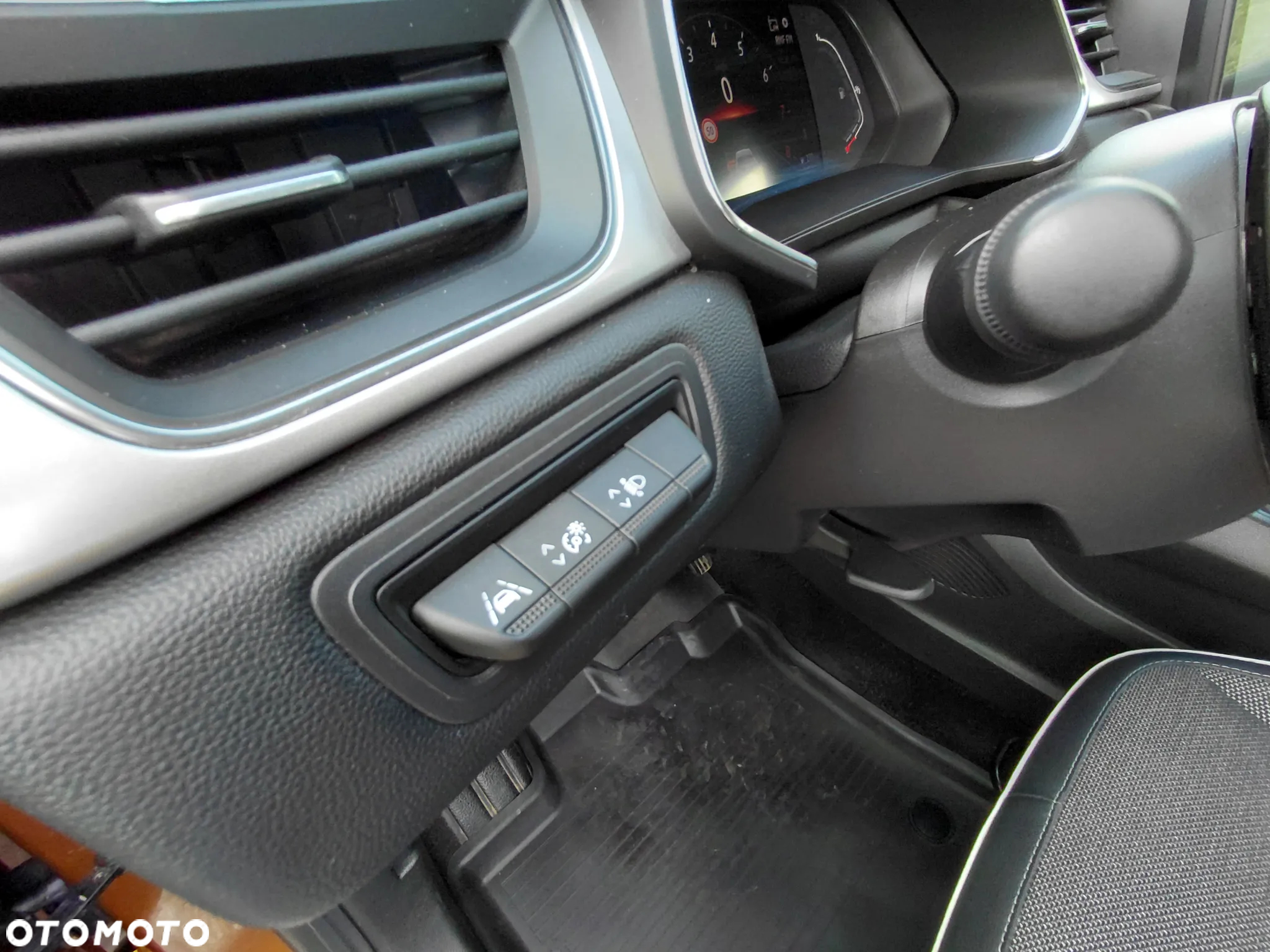 Renault Captur 1.0 TCe Techno - 19