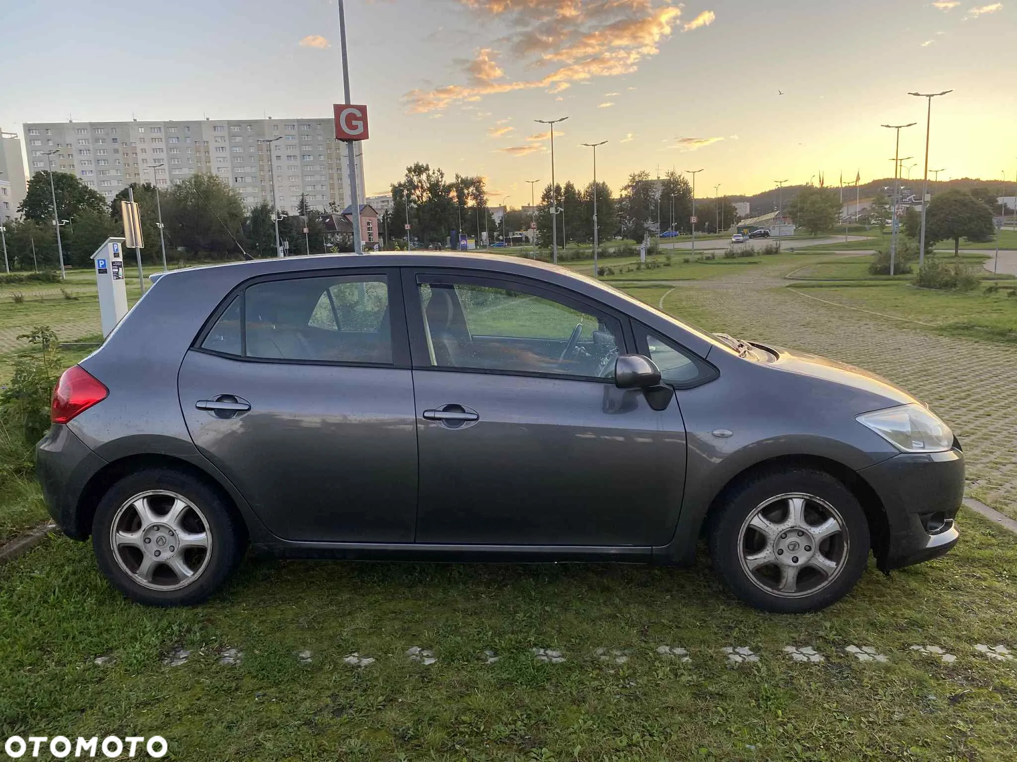Toyota Auris 1.6 VVT-i Premium MM - 3