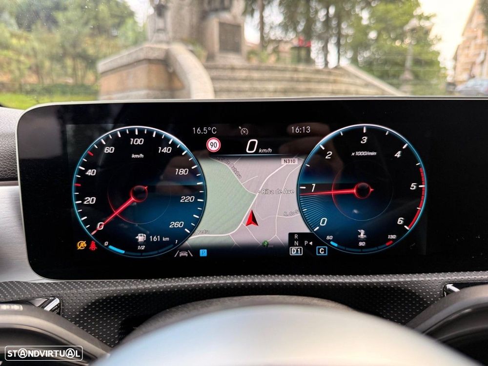 Mercedes-Benz A 180 Limousine d AMG Line Aut. - 19