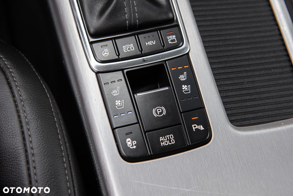 Kia Optima - 23