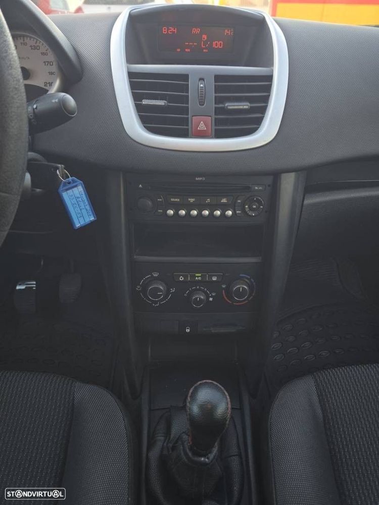 Peugeot 207 1.4 VTi Active - 15