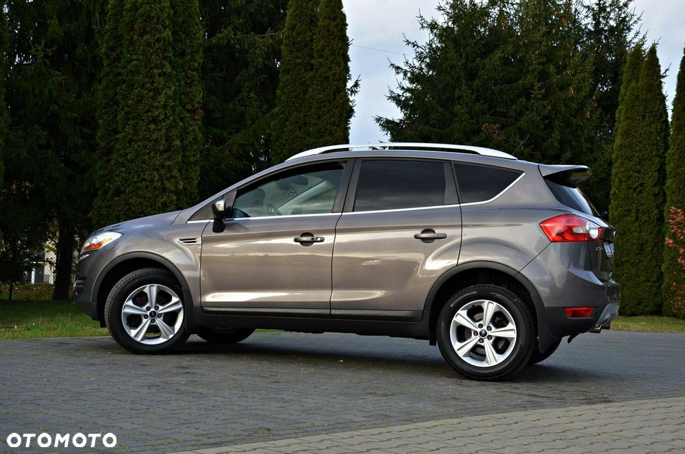 Ford Kuga 2.0 TDCi 2x4 Titanium - 21