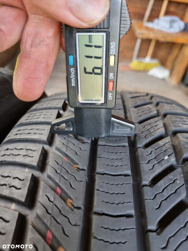 Opony CONTINENTAL WINTERC ONTACT TS 870P 215/65R17 2023r,7/6,2mm bdb stan - 9