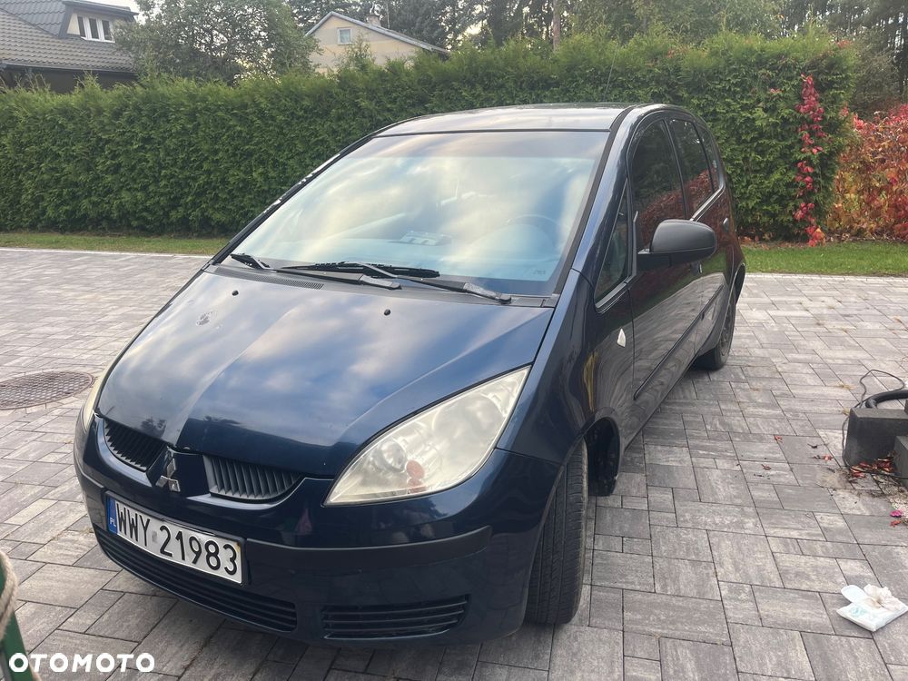 Mitsubishi Colt - 1