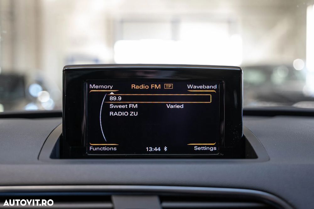 Audi Q3 2.0 TDI Quattro S tronic sport - 19