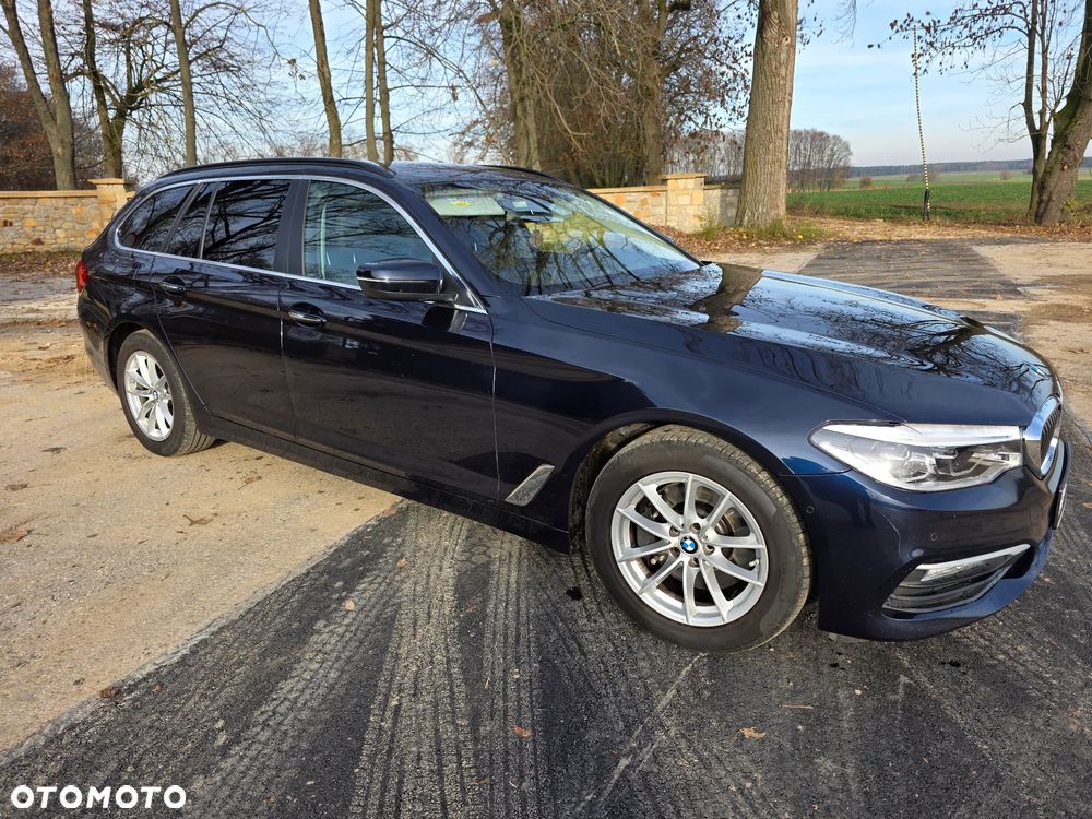 BMW Seria 5 530i Luxury Line - 13