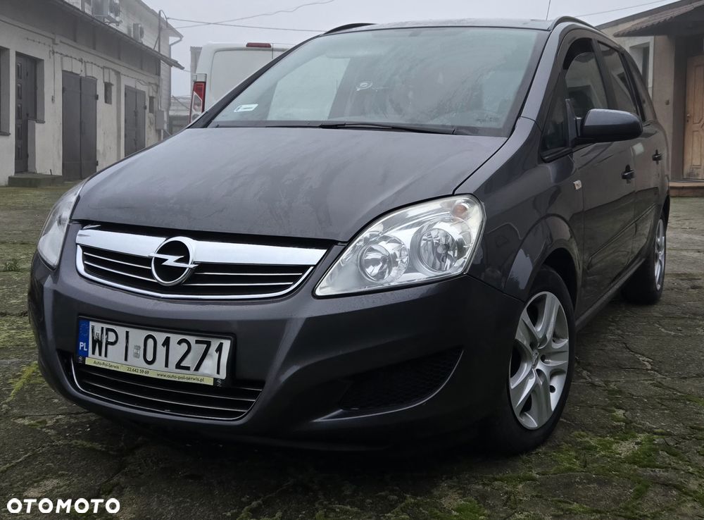 Opel Zafira - 1