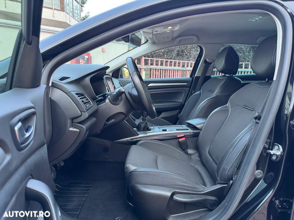 Renault Megane BLUE dCi 115 INTENS - 12