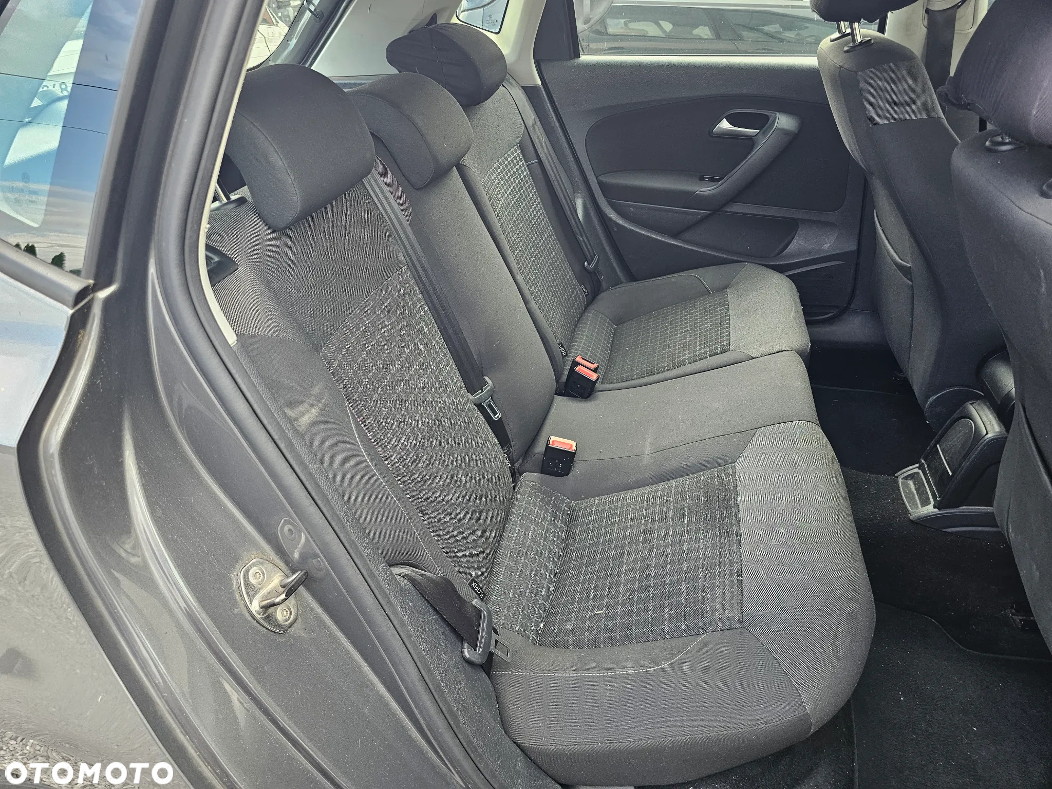 Volkswagen Polo 1.2 TSI Blue Motion Technology Lounge - 13