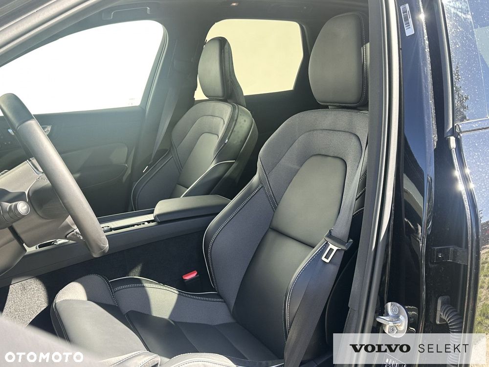 Volvo XC 60 - 25