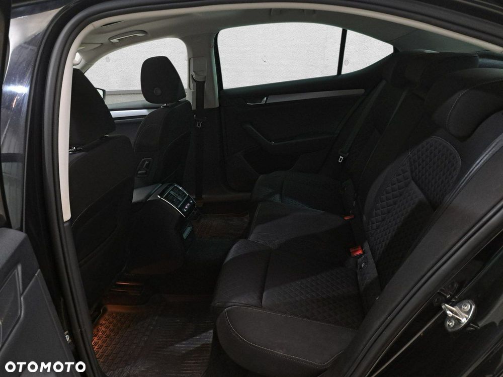 Skoda Superb - 12