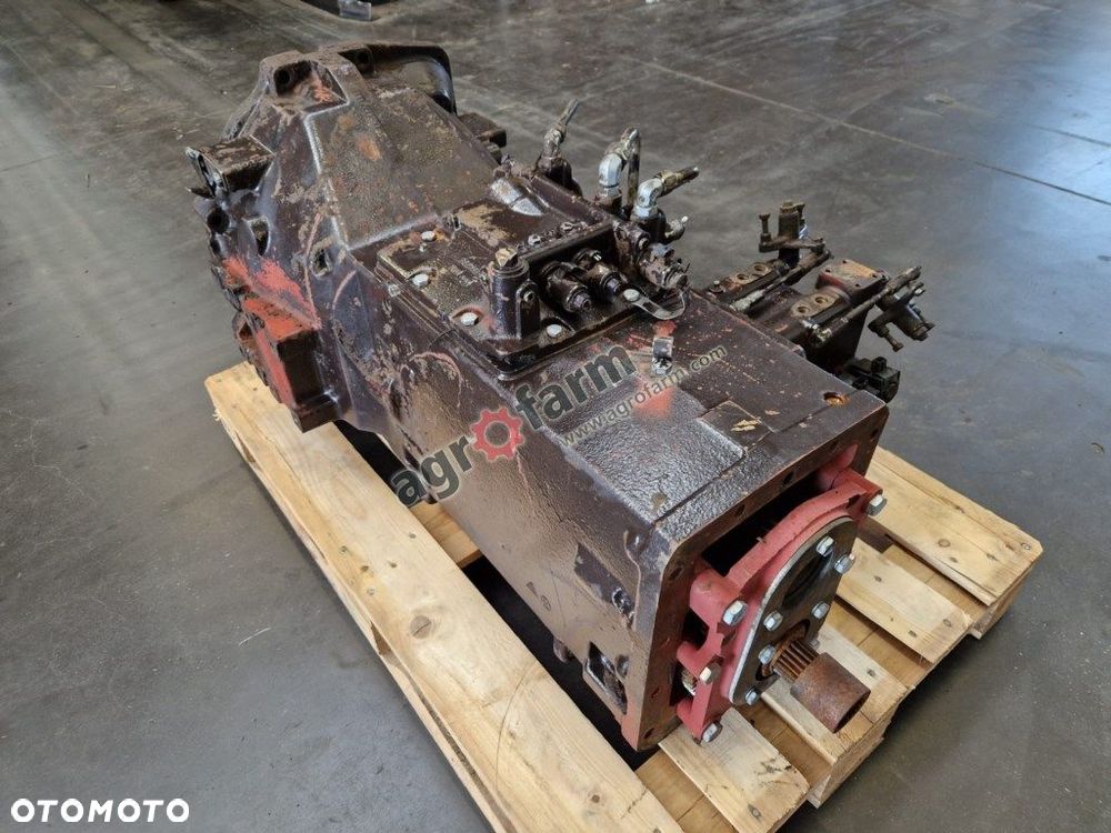 Skrzynia biegów New Holland M100 - 3