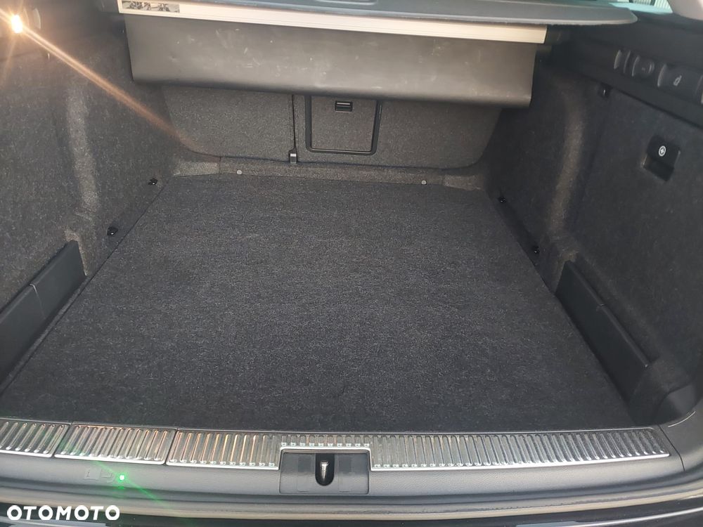 Skoda Superb 2.0 TDI Style DSG7 - 18
