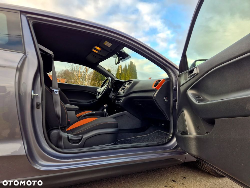 Hyundai i20 1.2 Intro Edition - 29