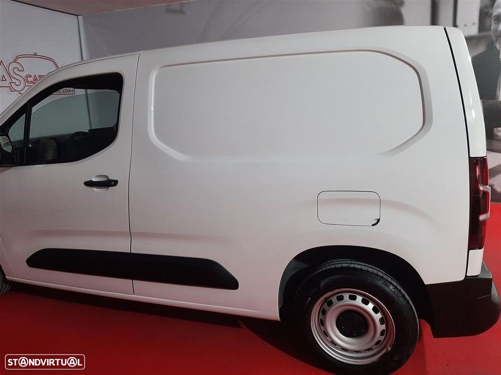 Citroën Berlingo COMERCIAL 2 LUGARES - 17