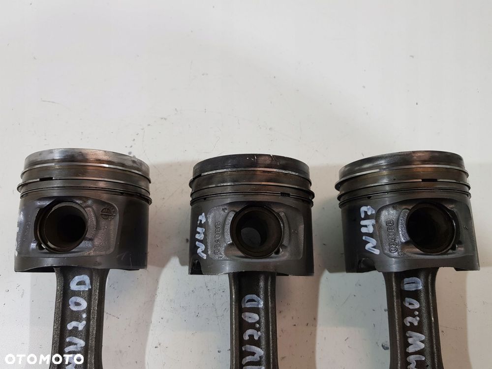 tłok z korbowodem bmw e90 e87 e60 e83 2.0d n47d20 - 3
