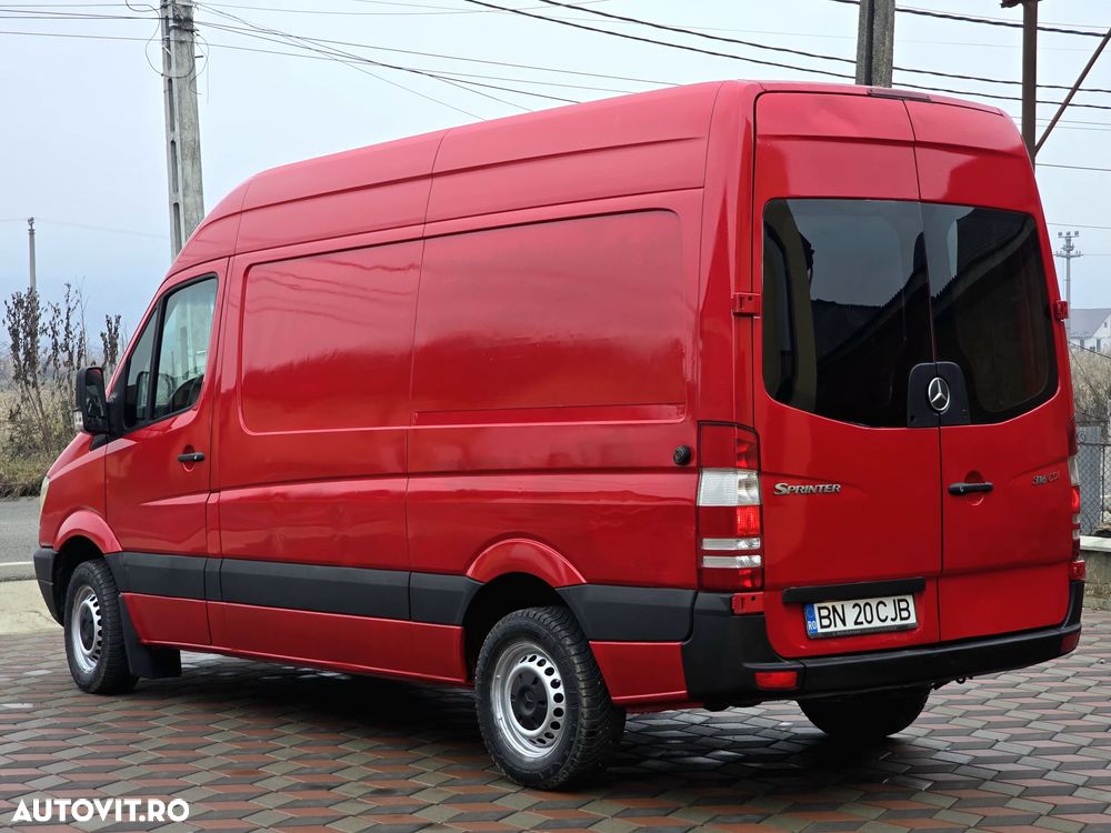 Mercedes-Benz Sprinter - 3
