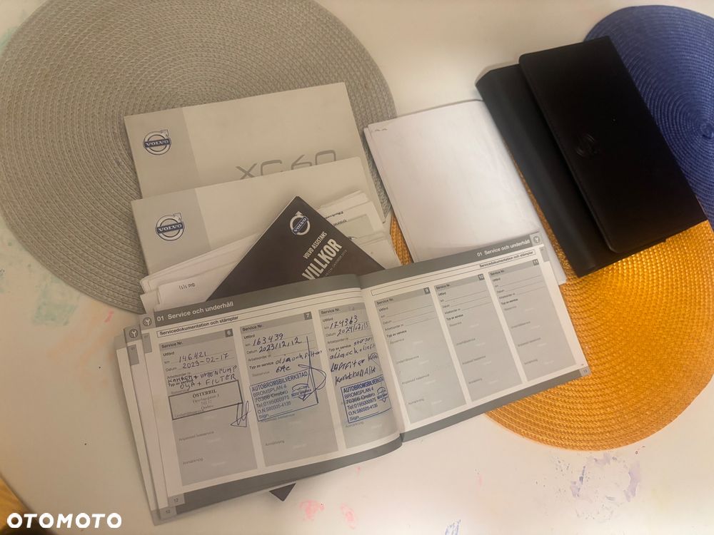 Volvo XC 60 D4 Momentum - 25