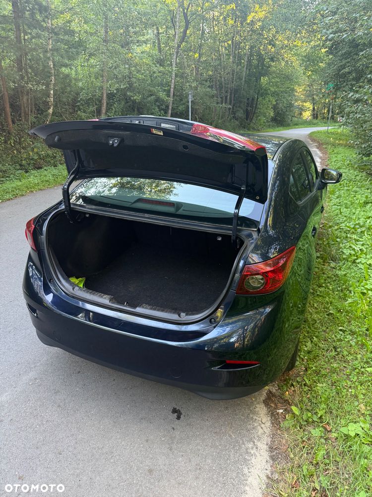 Mazda 3 - 9