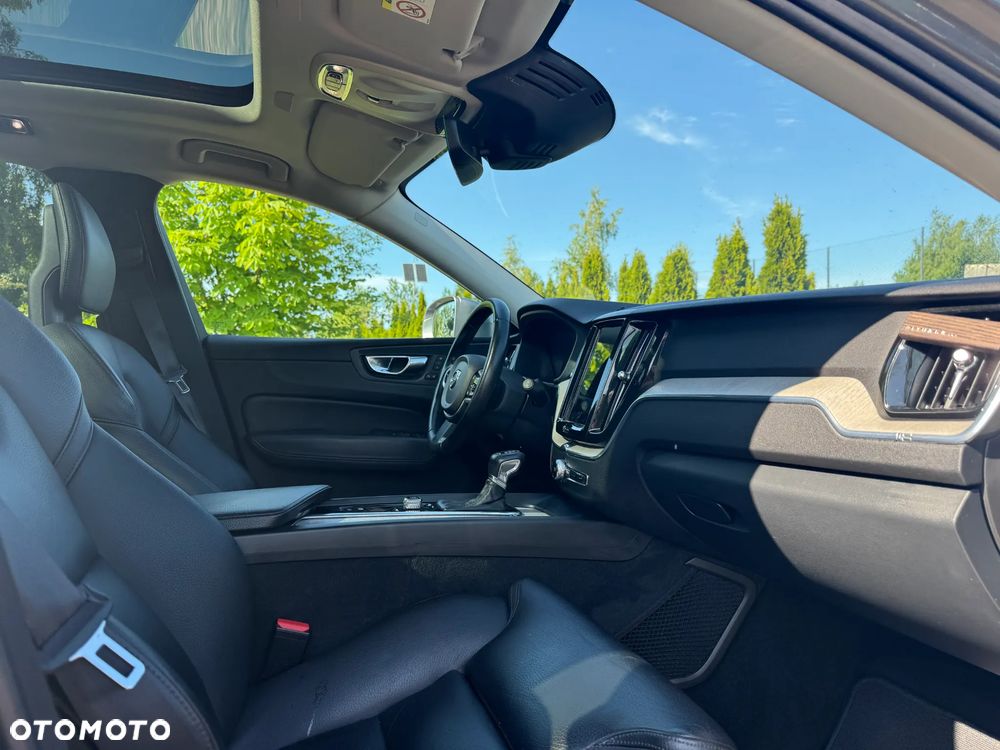 Volvo XC 60 D4 AWD Geartronic Inscription - 18