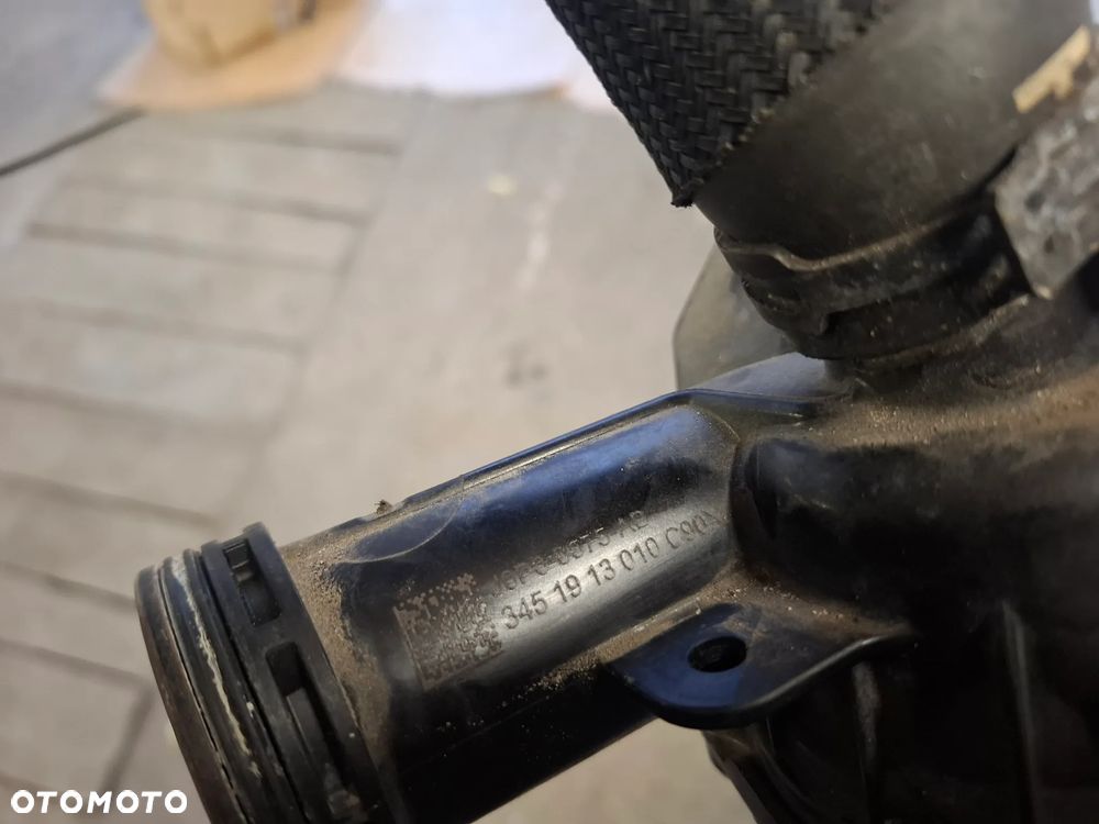 Land Rover Defender 3,0  TERMOSTAT J6P3-8575-AB - 4