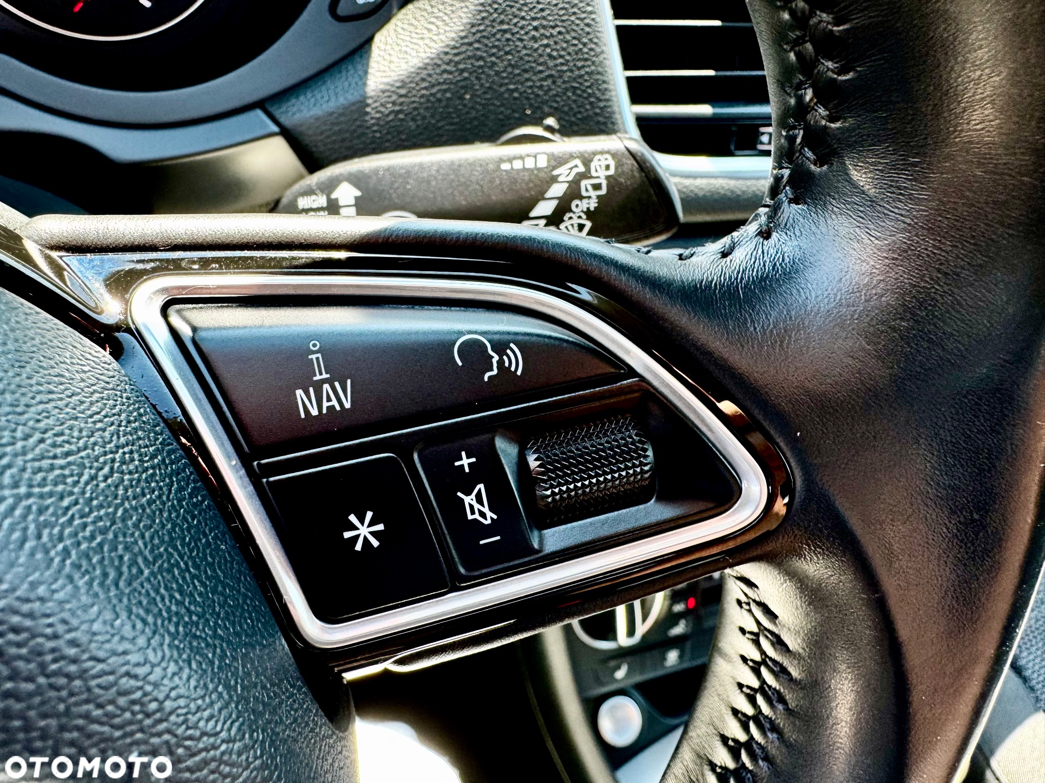 Audi Q3 2.0 TFSI Quattro Sport S tronic - 39