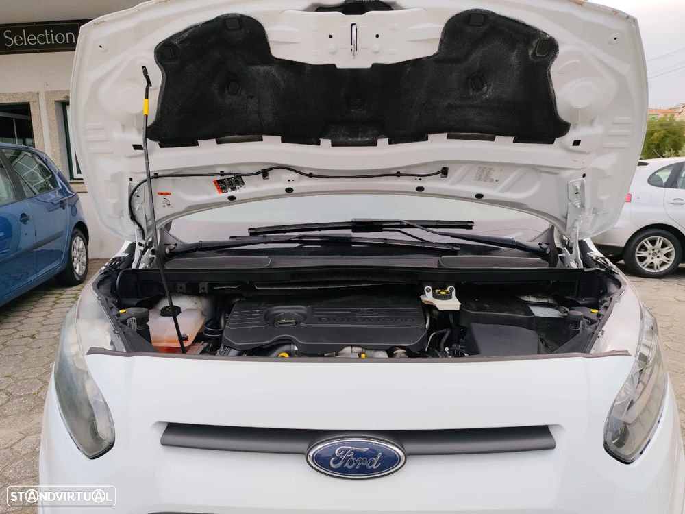 Ford Transit Connect - 26