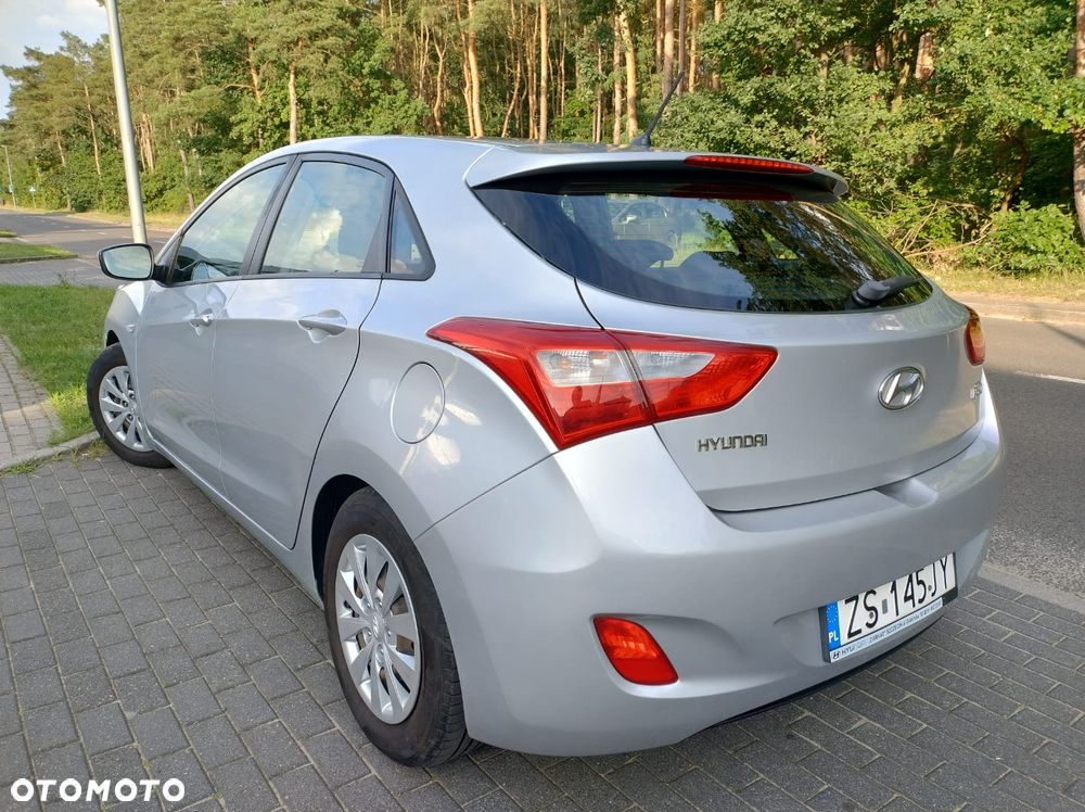 Hyundai i30 - 11