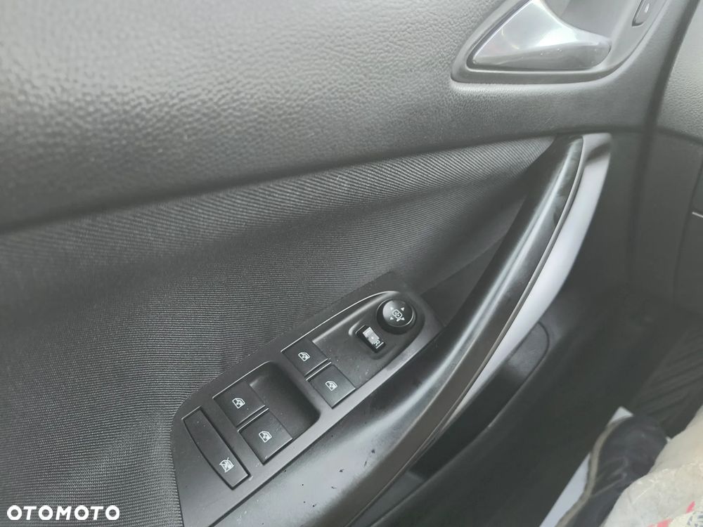 Opel Astra 1.4 Turbo Start/Stop Innovation - 16