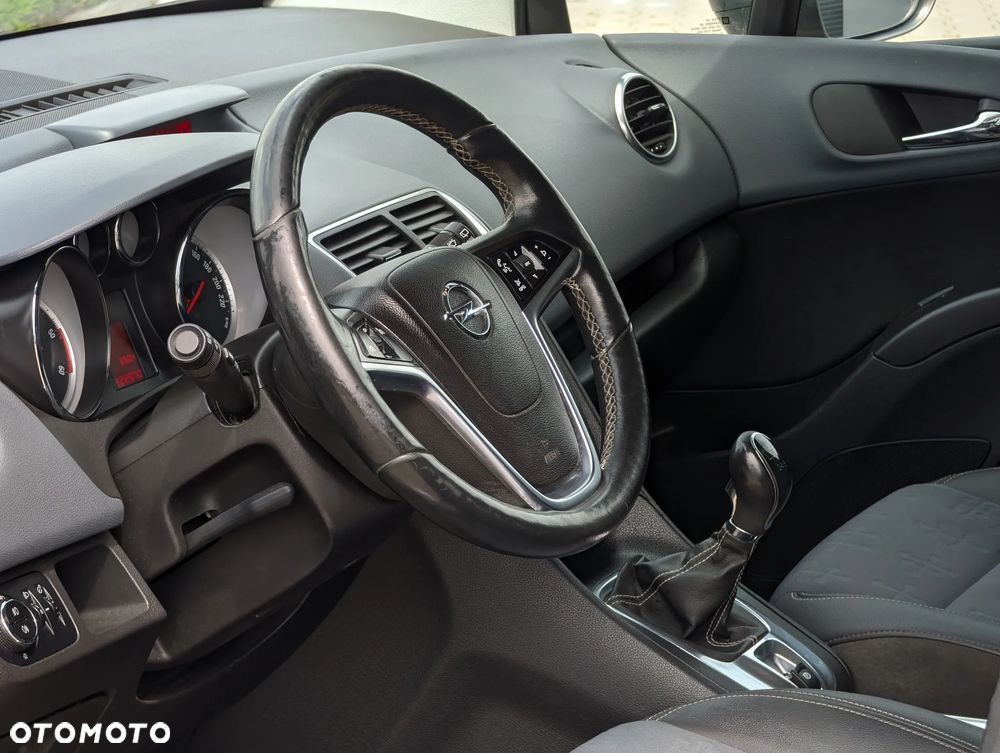 Opel Meriva 2013
