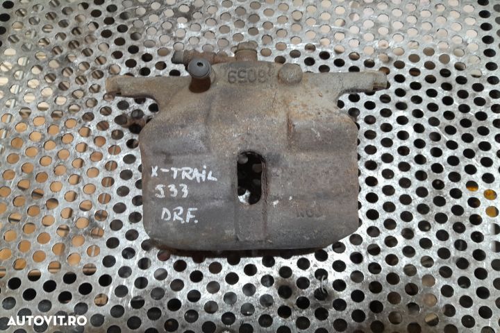 Etrier fata dreapta Nissan X-Trail T30 [facelift] [2003 - 2007] Cross - 2