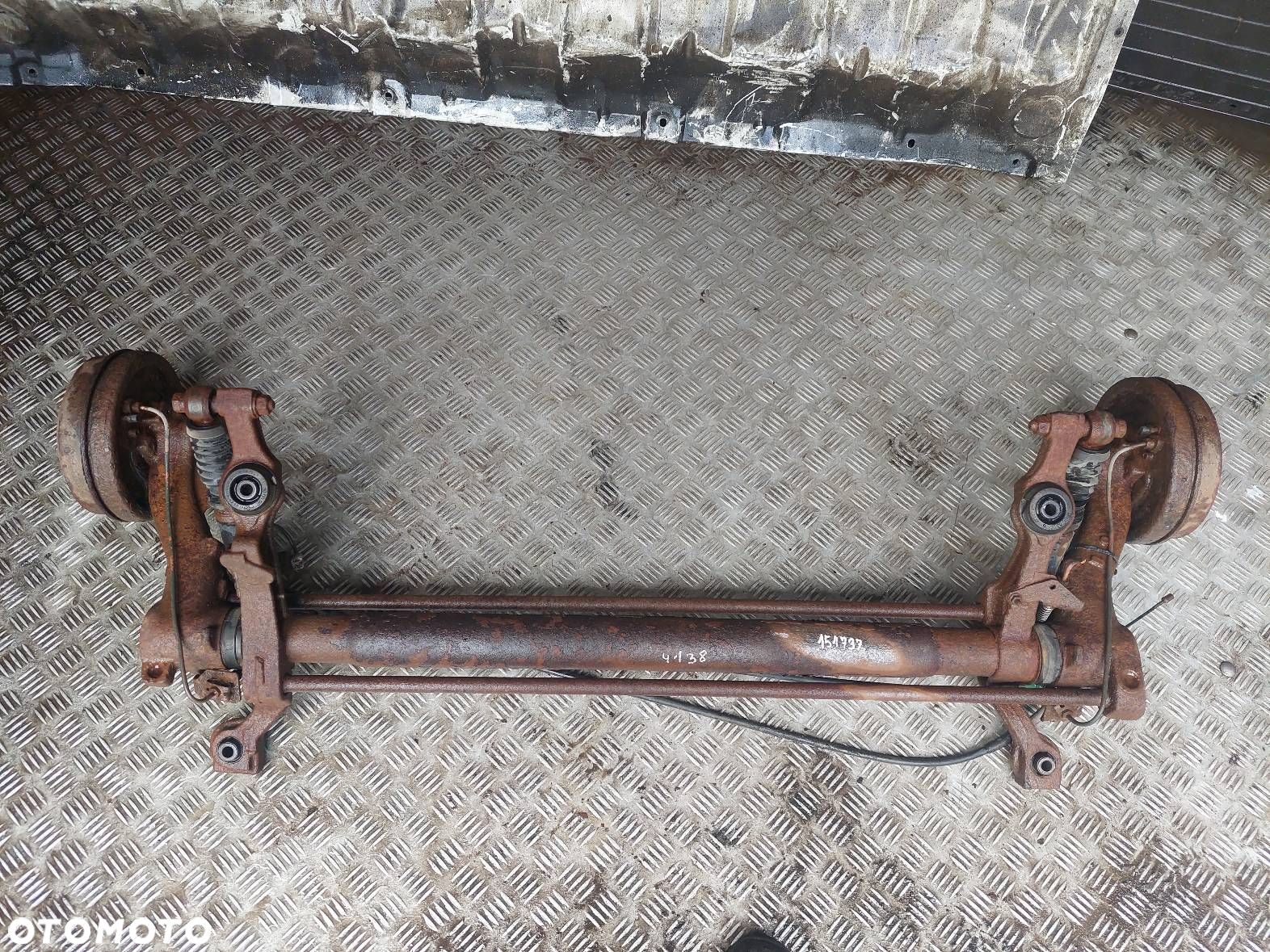 BELKA OŚ ZAWIESZENIA TYŁ CITROEN SAXO I 1.5 D - 1