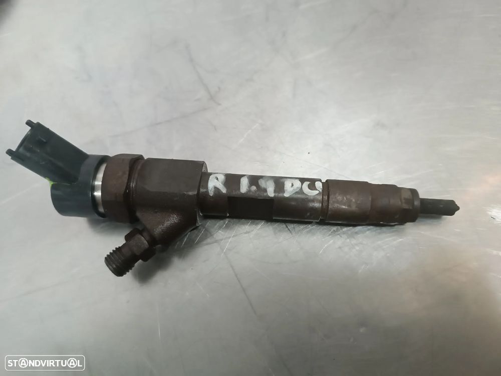INJECTOR RENAULT LAGUNA / TRAFIC 1.9DCI 8200100272 0445110110B - 1
