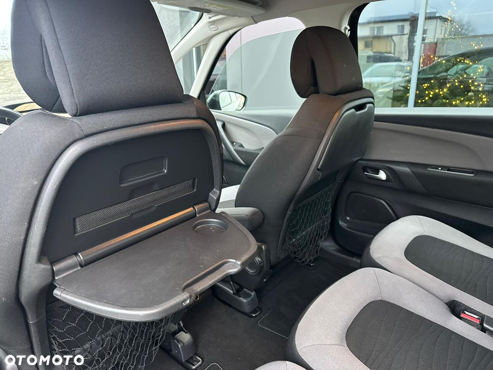 Citroën C4 Grand Picasso - 16