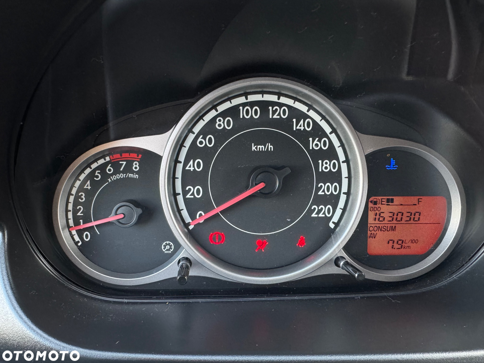 Mazda 2 1.3 Exclusive - 19