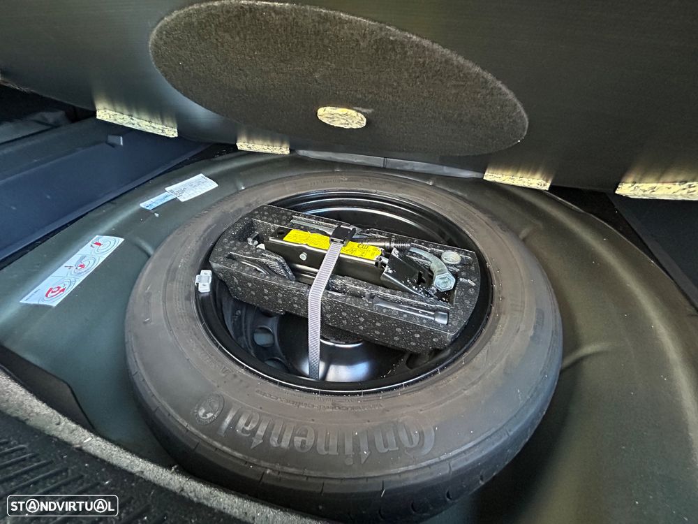 VW Golf Variant 1.6 TDi Confortline - 9