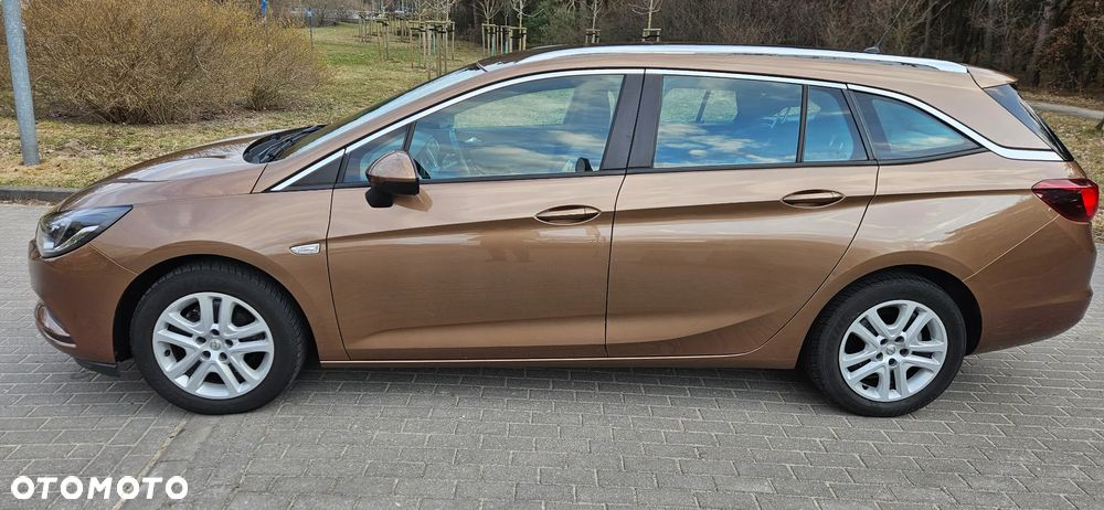 Opel Astra 1.4 T Enjoy S&S - 14