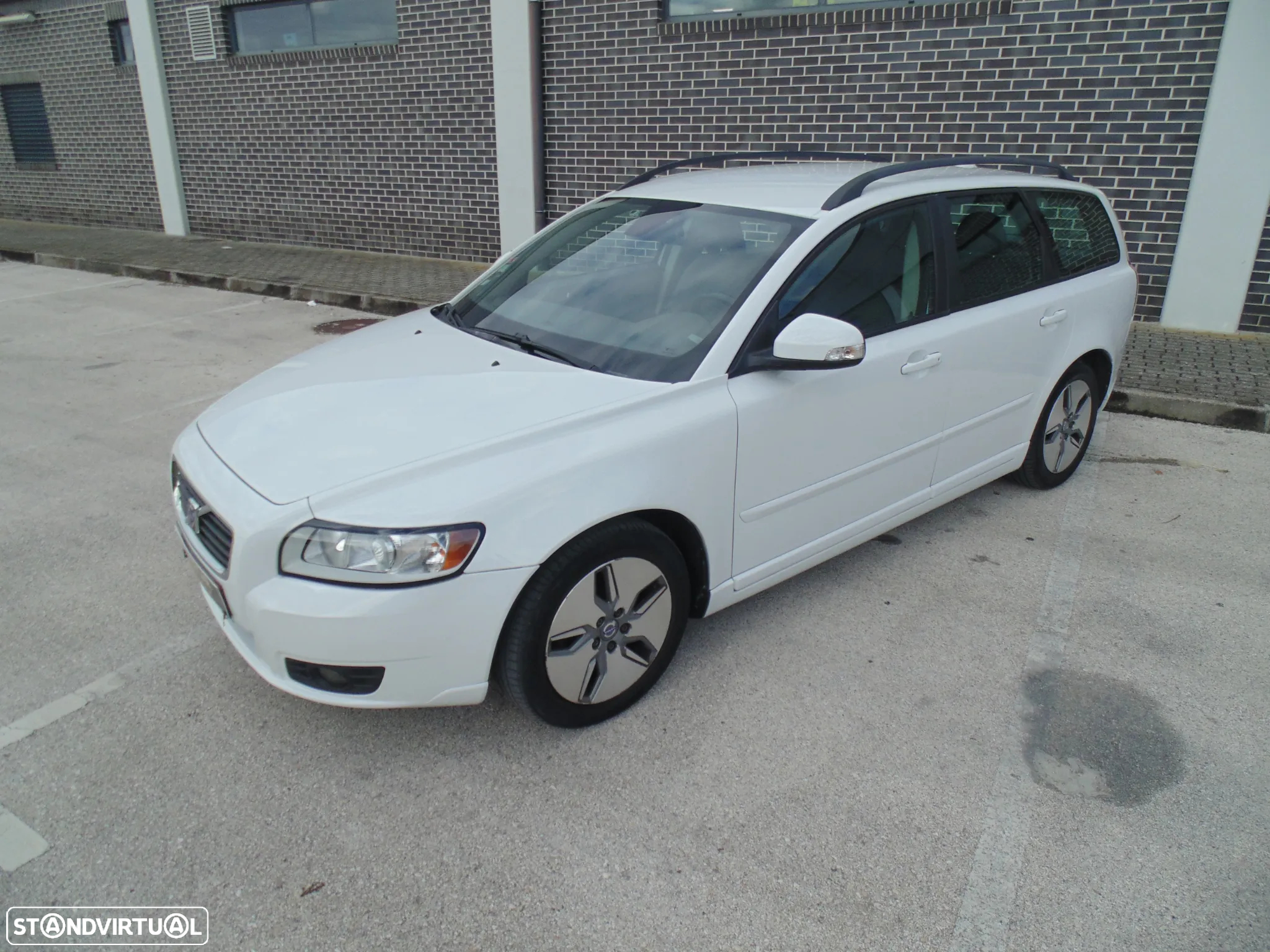 Volvo V50 1.6 D Drive Momentum Start/Stop - 2